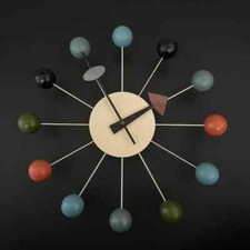 Horloge murale à billes 12" faite à la main, horloge de meubles design multic...