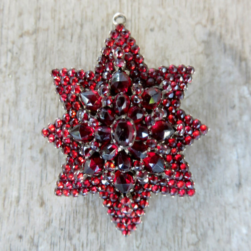 Tres belle broche etoile - broche/etoile, en