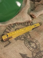 Ancien mètre pliant en bois