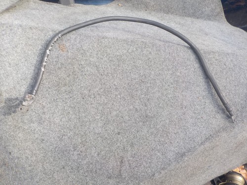 Cable positif batterie bmw - positif, e30