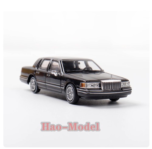 Lincoln town limousine - 1:64,