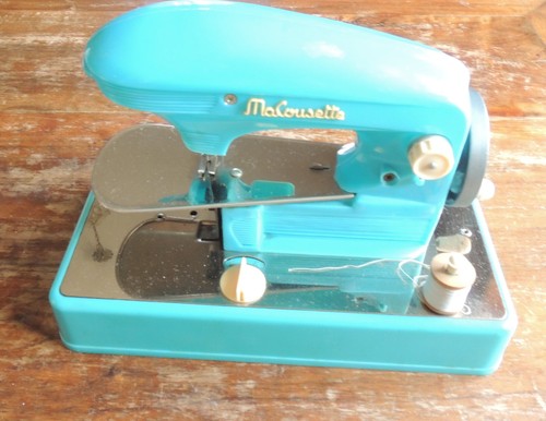 Machine coudre enfant - à,