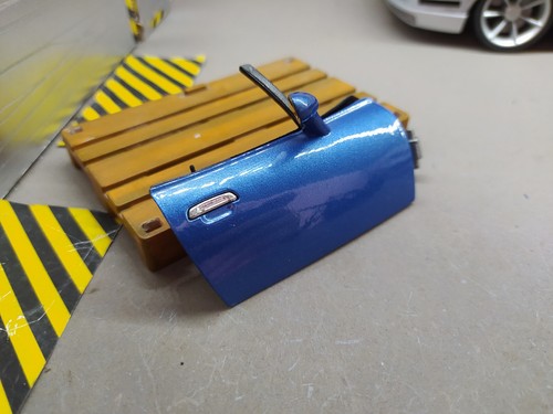 Porte droite bleu bmw - porte,