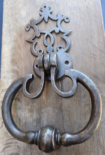 Heurtoir marteau de porte entrée Anneau rosace ouvragée fer forgé ancien 14,5 cm