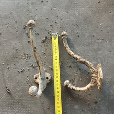 2 ANCIENNE PATERE PORTE MANTEAU Chapeau En Fonte (  Lot De 2 )