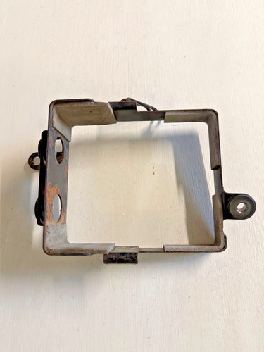 Support batterie suzuki 125 - suzuki,