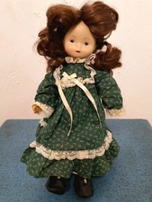 Poupée d'artiste poupée en