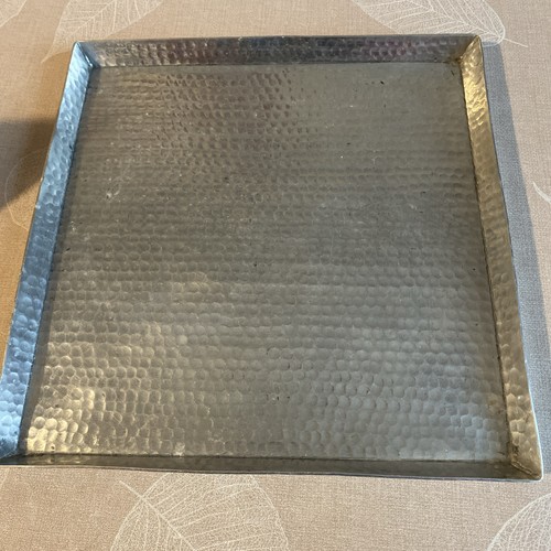 Plat four présentation - plat,