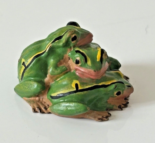 Ancien groupe miniature - , en
