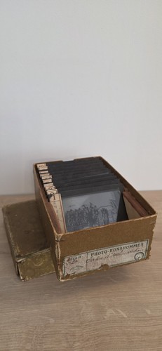 Ancien coffret plaques - de, de
