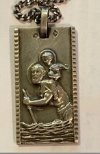 Pendentif et collier en argent