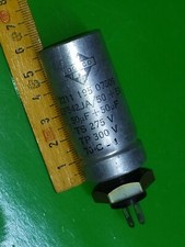 50mF condensateur 50 uF + 50 uF     275 - 300 Volts Nos       1 Pcs       Cogeco