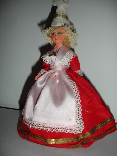 Poupée mabel folklorique - poupée,