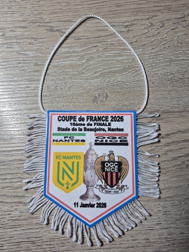 Fanion 16ème finale coupe - de,
