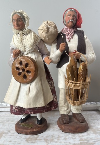 Pair santons provence - of,