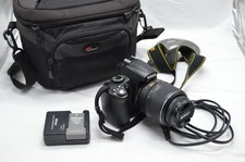 Appareil photo Reflex Nikon D5000  + objectif 18-55 mm + chargeur + housse