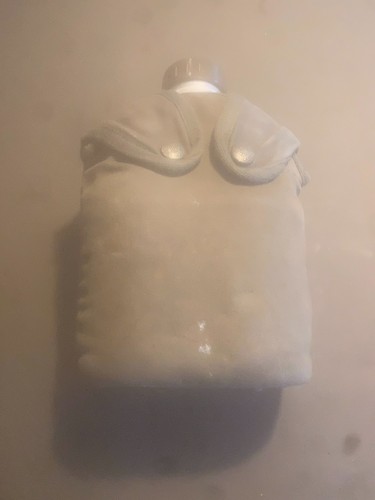 Une gourde réglementaire