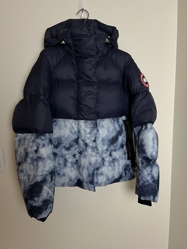 Canada goose new junction down - new,