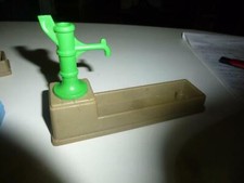 PLAYMOBIL piece rechange POMPE FONTAINE PUITS ABREUVOIR FERME 3436 3499 3775