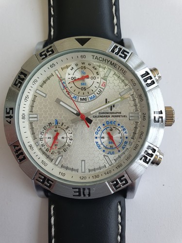 Superbe montre lip neuve - lip,