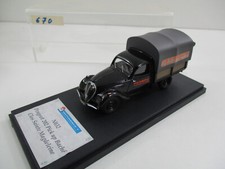 N032- PEUGEOT 202 PICK-UP