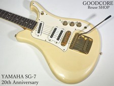 Guitare électrique YAMAHA
