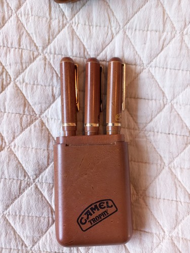 Boîte trois stylos - boîte,