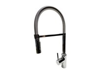 Robinet de cuisine sur pied