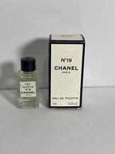 Miniature de parfum Chanel N°19