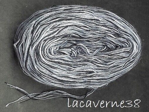 Pelotes laine 100g 10 - laine,