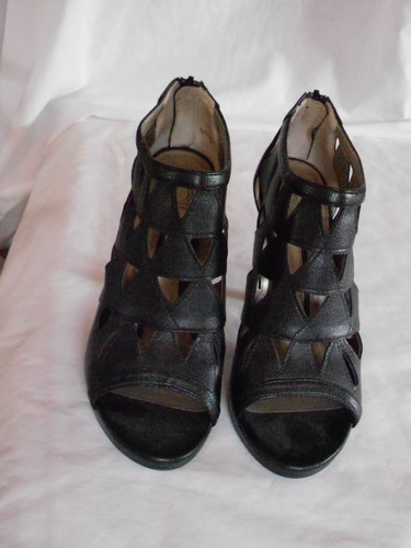 New direction women black - new,