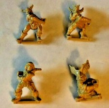 Figurines armes bases - figurines,