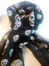 Foulard Etole Écharpe chèche tête de mort doux ultra léger  top qiualité