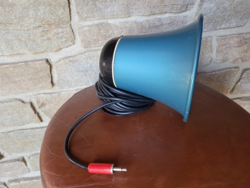 Radio haut parleur loudspeaker - haut,