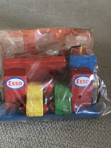 Station service pub esso - pub,