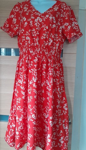 Robe rouge fleurie - fleurie, taille