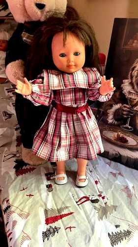 Robe neuve poupee - poupee, mode