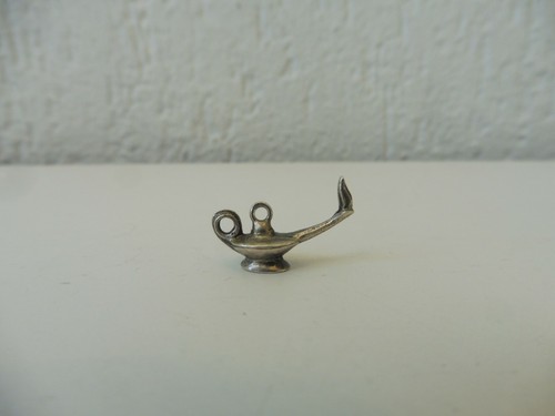 Beau vieux pendentif 835 - beau,