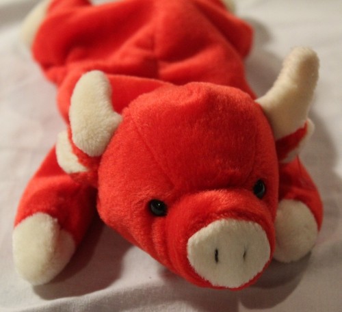 Beanie babies snort the - snort, red