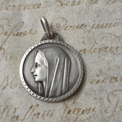 Pendentif médaille argent - médaille,
