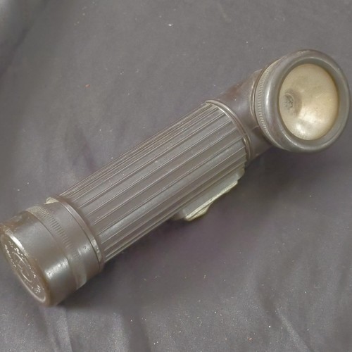 Lampe torche militaire - lampe,