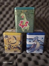 Pokémon JCC Trio Tin Cube 2022 Jaune Bleu Verte