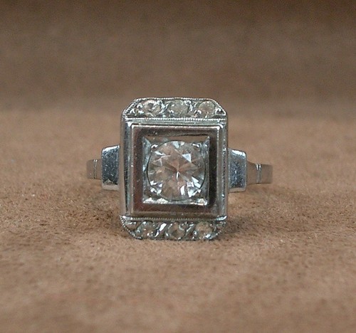 Belle bague ancienne art déco - art,