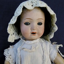 POUPÉE ANCIENNE : THÉODORE RECKNAGEL - CORPS BOIS - Ht 36 cm