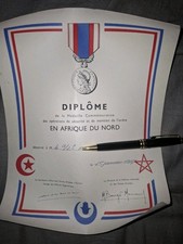 Authentique Diplome attribuant