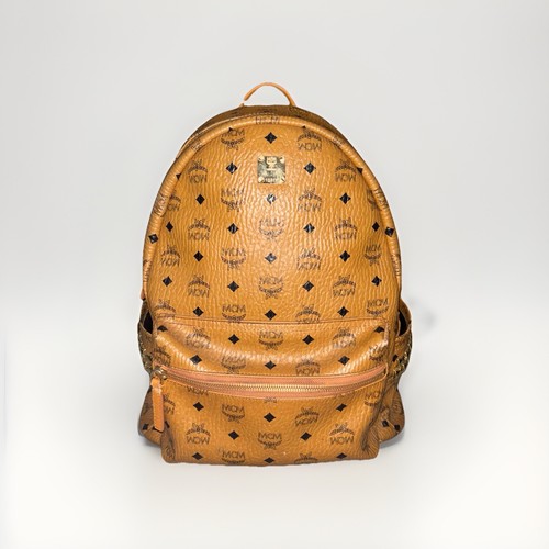 Mcm visetos cognac studded