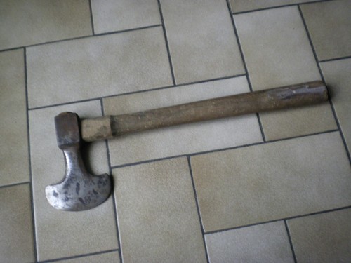 Outil ancien hache - ancien,,