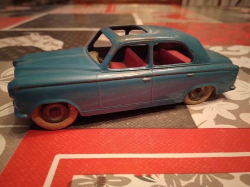 Solido démontable peugeot - démontable, 403