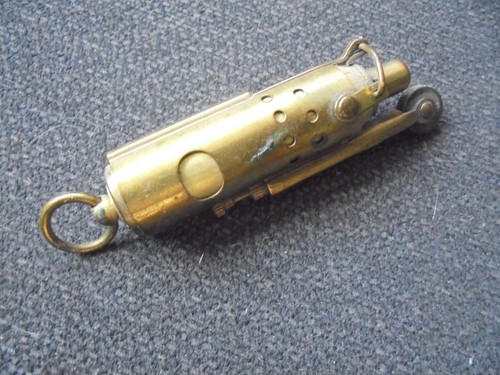 Ancien briquet essence - briquet,