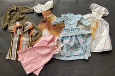 Lot vêtements poupée